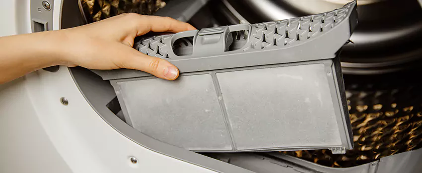 Signs Of A Clogged Dryer Lint Trap in Camas, Washington